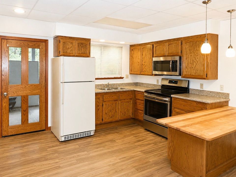 1st image of 10815 Footwall Dr