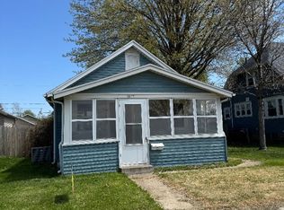 1417 4th St SW, Cedar Rapids, IA 52404