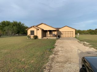 815 Tom Sawyer Rd, Ennis, TX 75119