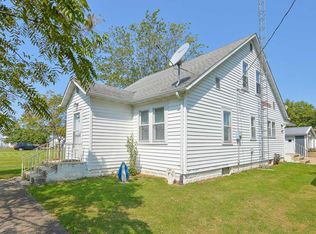 231 E Main St, Du Bois, IL 62831