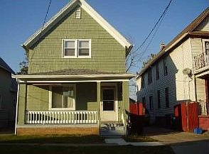 1st image of 32 E Oakwood Pl