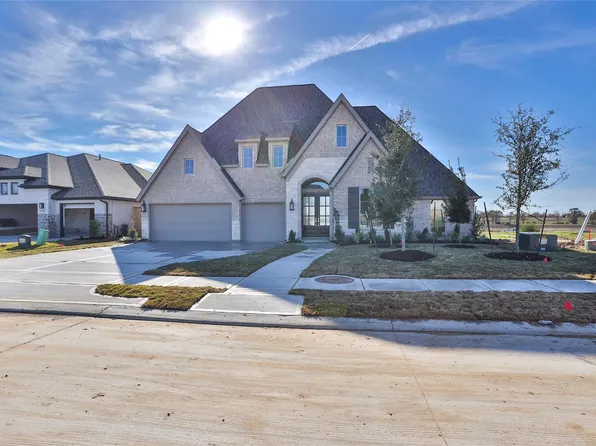 1227 Basset Hound Dr, Montgomery, TX 77316