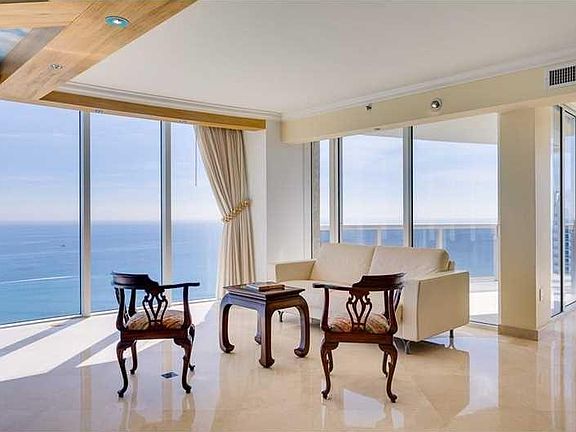 2nd image of 18911 Collins Ave #Ph1