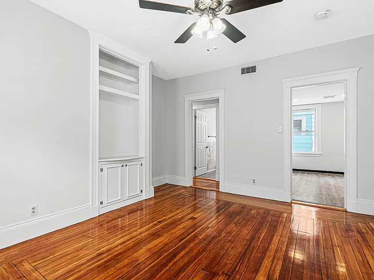 79 Pleasant St #3 — Photo 19