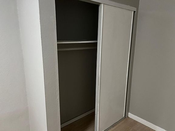 Side Room to Main Bedroom Workspace/ Den / Small Kids Room