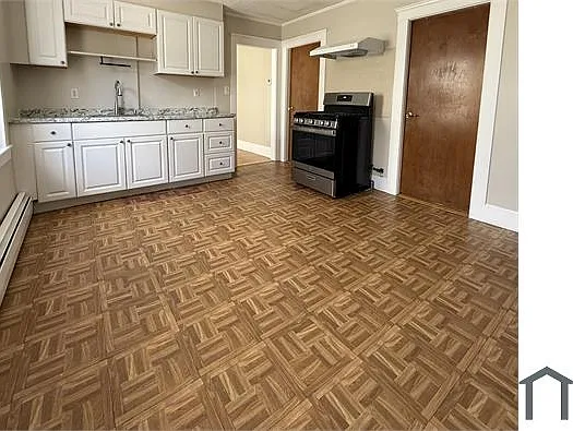 2 Park St #3 — Photo 2