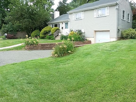 2nd image of 35 Randolph Pl