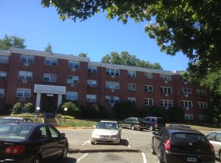 1730 State St APT 307, Hamden, CT 06517
