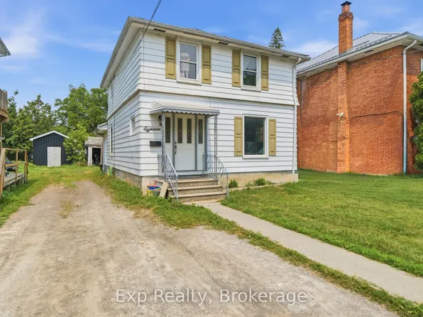 18 Charlotte St, Belleville, ON K8P 1E2