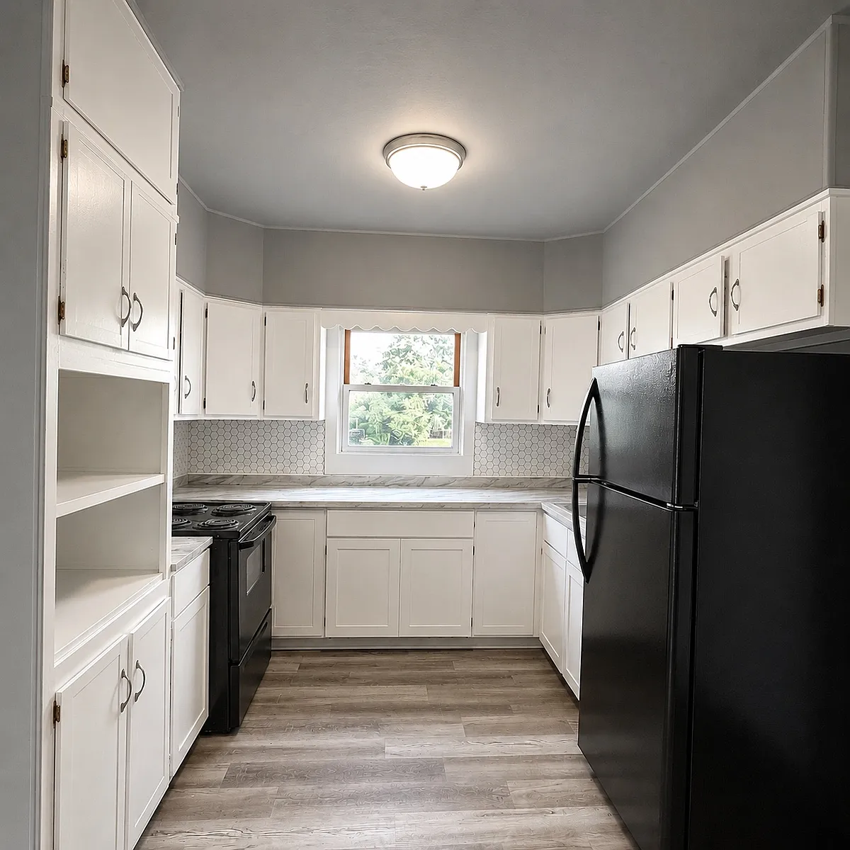 Building Photo - 2206 Catalpa Dr #1