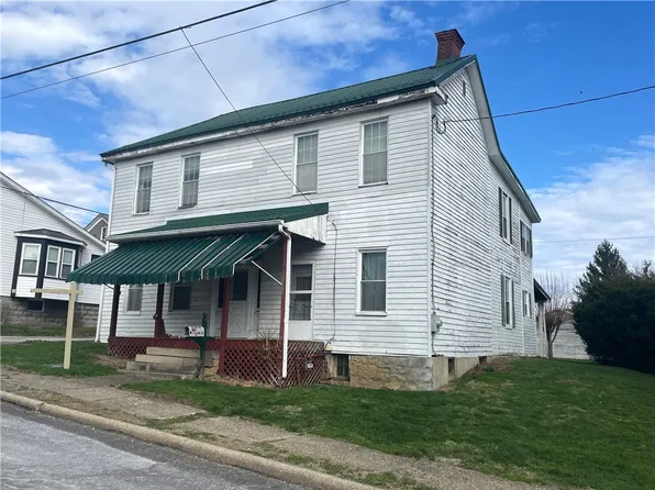 154 S Richhill St, Waynesburg, PA 15370