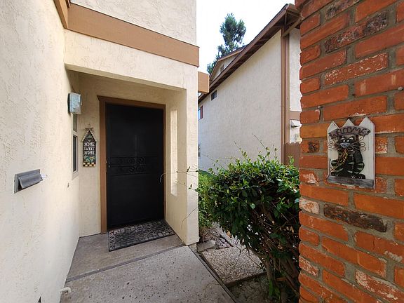 3rd image of 3804 Willows Way