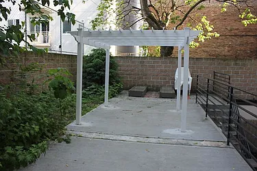 Rented by Capri Jet Realty Corp