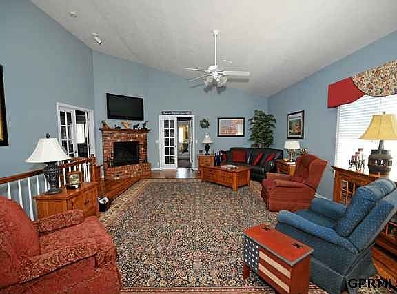 4th image of 9410 Bayberry Ct