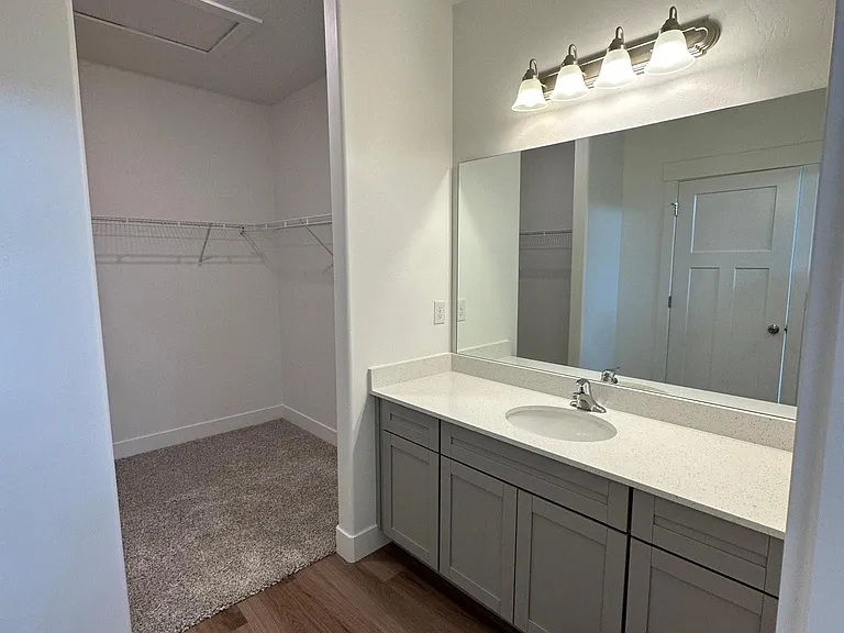 1424 N 3830 W #302 — Photo 7