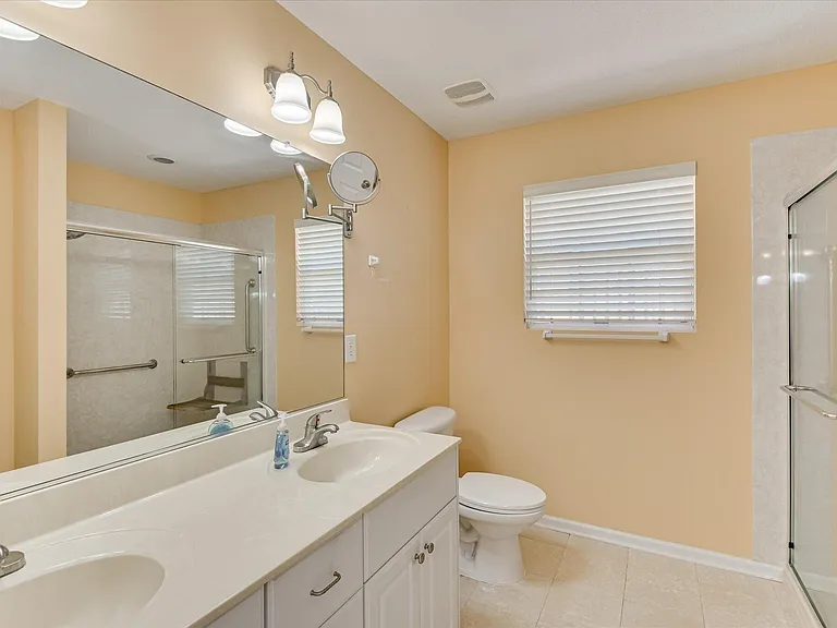 443 Surrey Park Dr SE — Photo 30