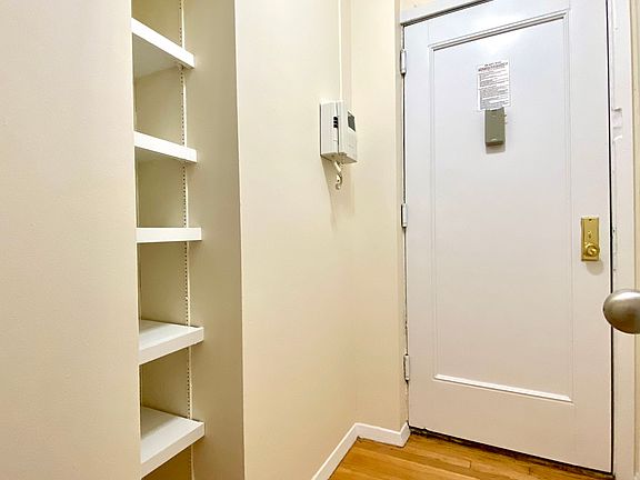 5th image of 511 E 78th St APT 1E
