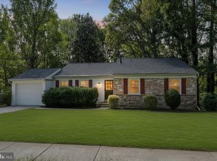 6410 Wyngate Dr, Springfield, VA 22152