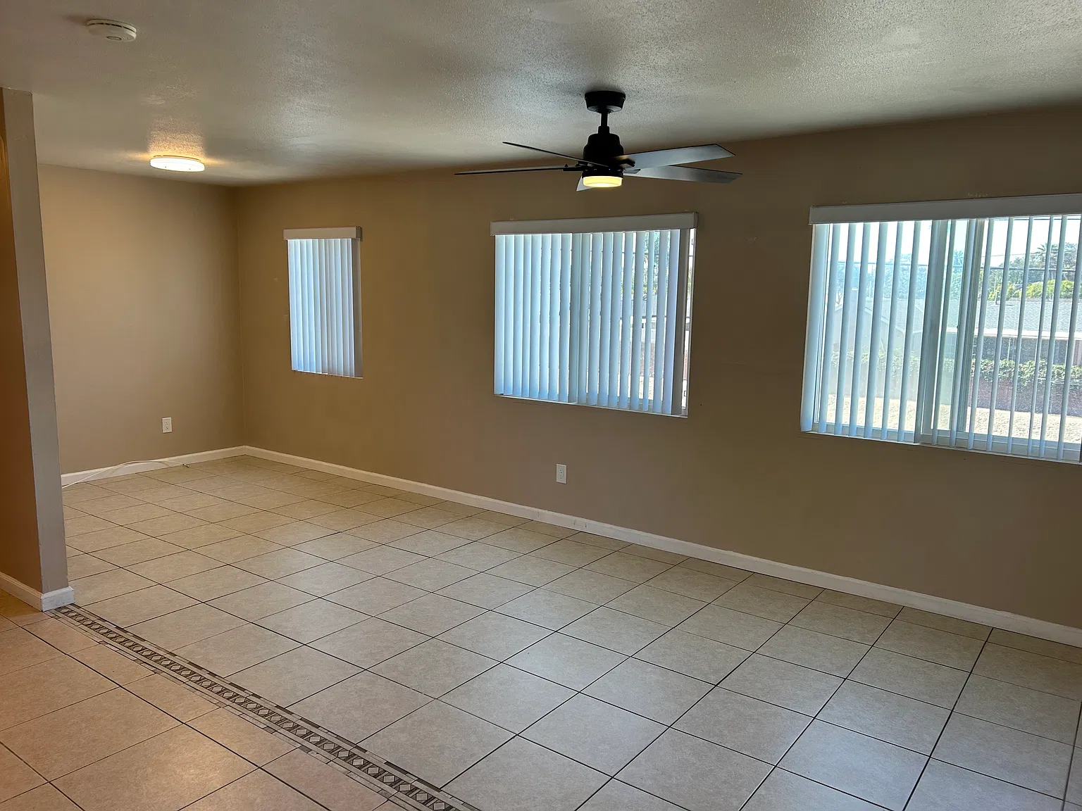 1 bed, 800 sqft, $2,295 — Photo 2