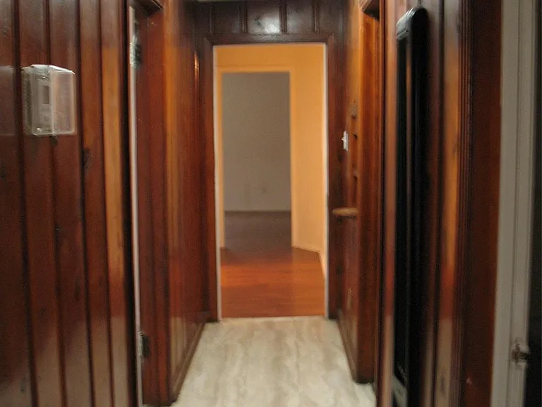 2610 Scott St — Photo 2
