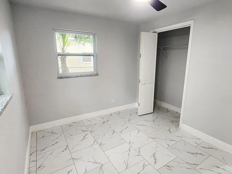 128 Kingston Ave — Photo 27