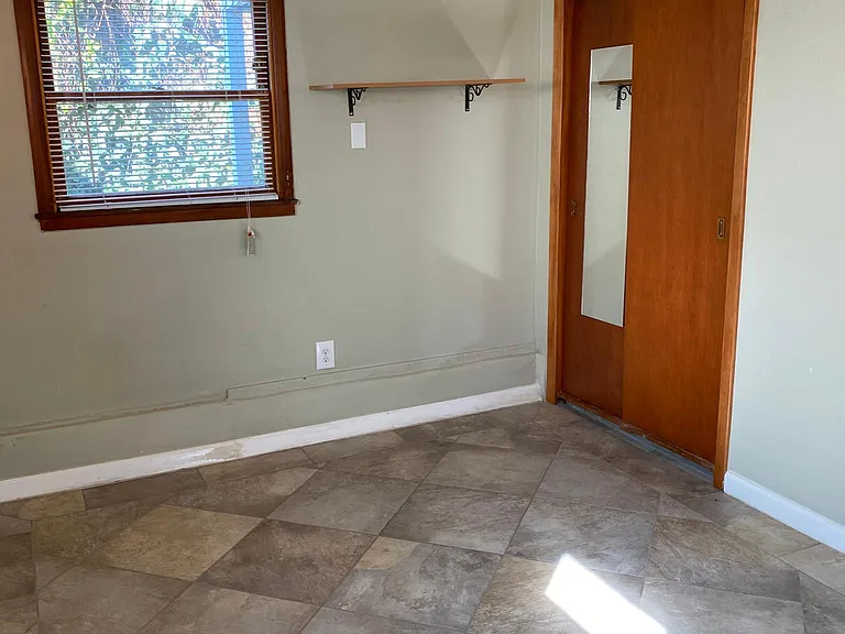 2516 N St #4 — Photo 14