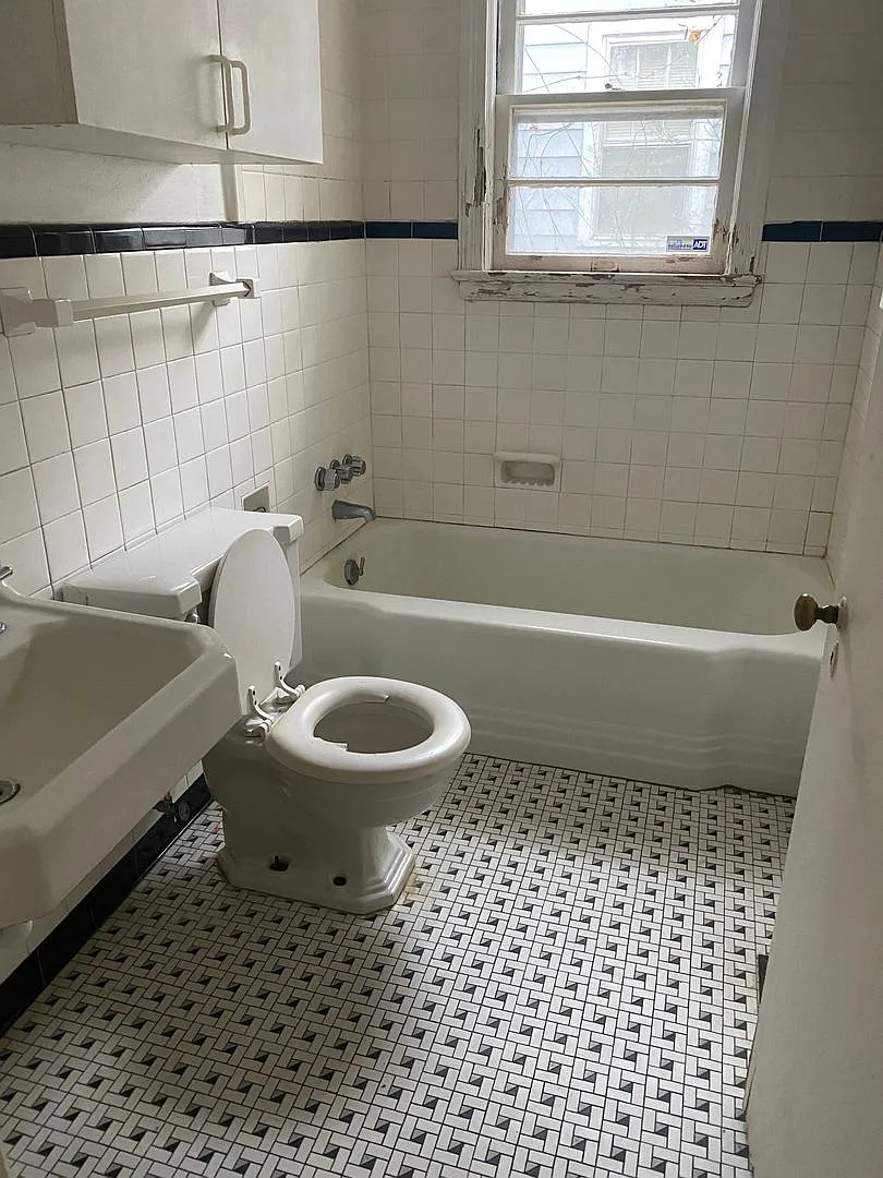 1511 Howard Street — Photo 4