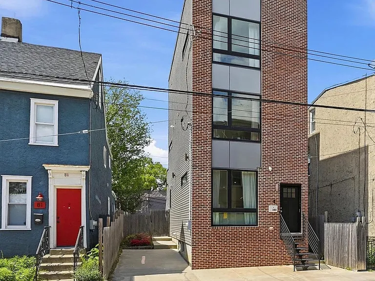 101 E Phil Ellena St — Photo 2