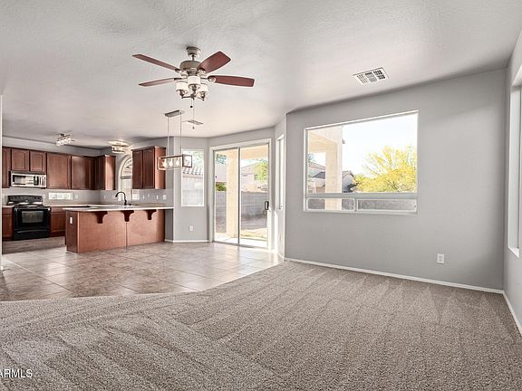 4th image of 45018 W SAGE BRUSH Drive