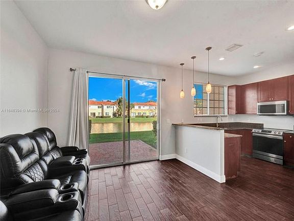 5th image of 7194 Briella Dr #7194