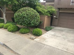 1924 Red Oak Dr, Modesto, CA