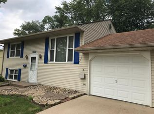 1131 6th St W, Milan, IL