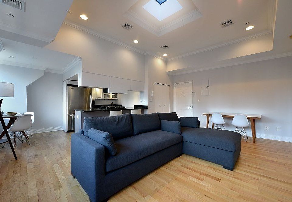 1st image of 25 Murray St APT 10C