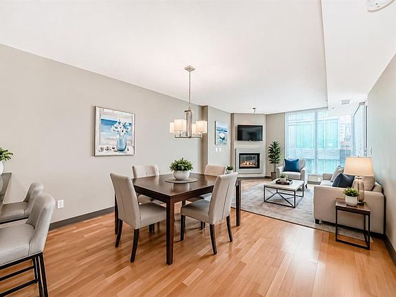 2nd image of 888 S 4th Ave SW #1106