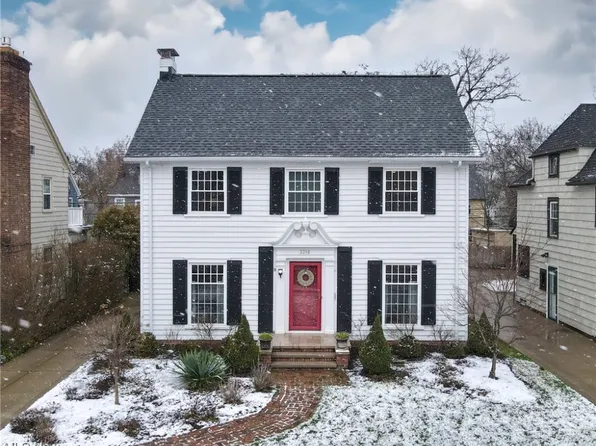 3316 Avalon Rd, Shaker Heights, OH 44120