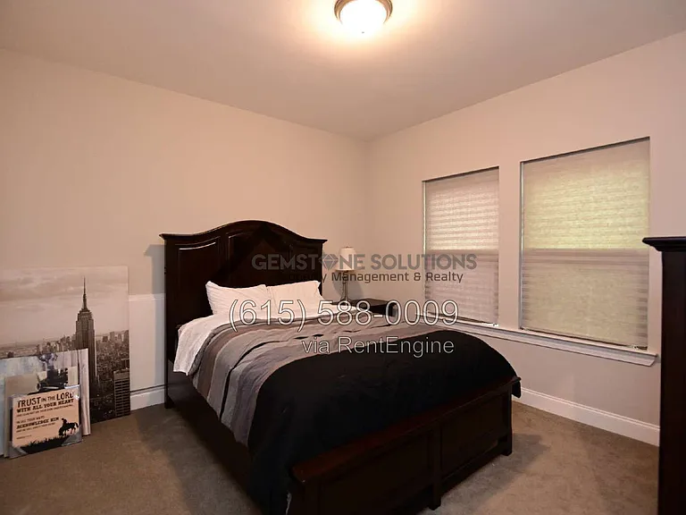 1028 Fenner Ln — Photo 45