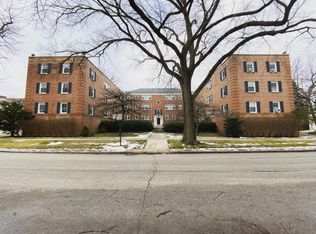 2610 Bennett Ave #2, Evanston, IL 60201