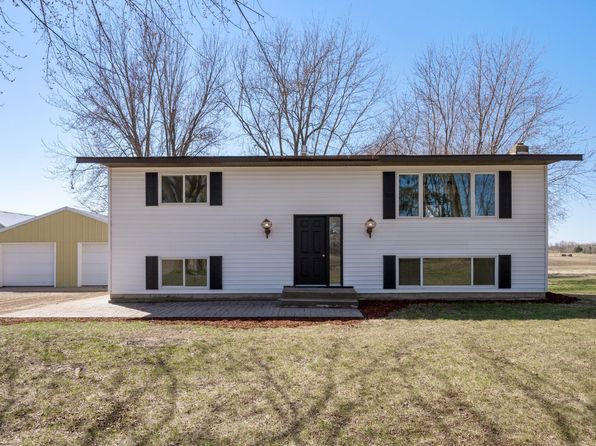 35526 Xenon St NW, Princeton, MN 55371