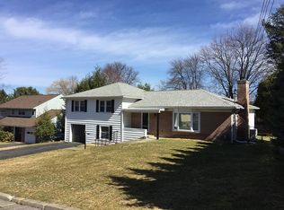 21 Edgebrook Rd, Binghamton, NY 13903