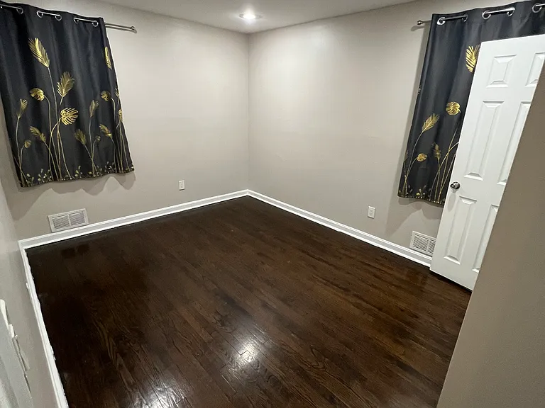 43 Colonial Dr #1 — Photo 11