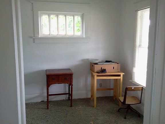 4th image of 1534 Sterling Ave