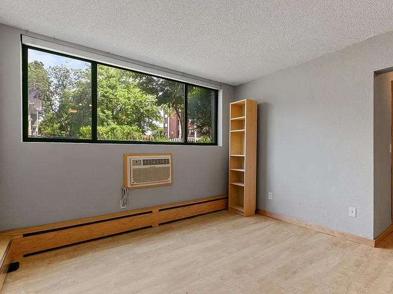 2530 1st Ave S #101 — Photo 8