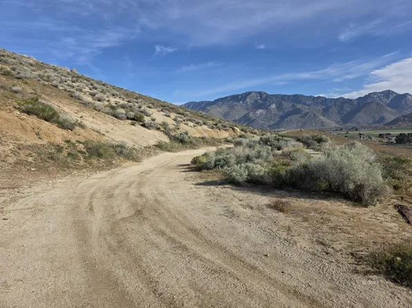 425-072-61 S Kelso Valley Rd, Weldon, CA 93283