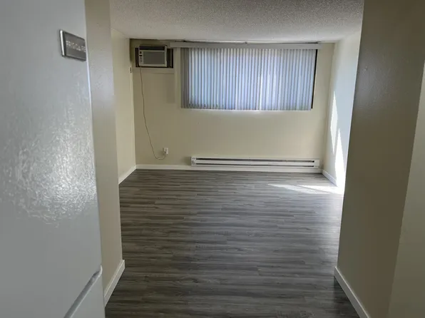 240 S Chestnut St #2, North Liberty, IA 52317