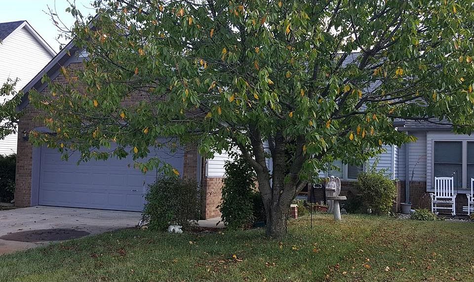 1st image of 39 Virgil Dr