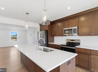 45 Scammel Dr, Bunker Hill, WV 25413