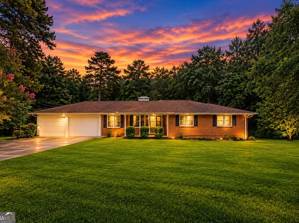 128 Scott Cir, Toccoa, GA 30577