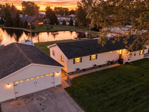 12632 Blue Lagoon Rd, Shelbyville, MI 49344
