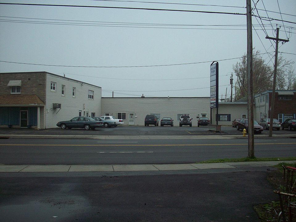 1st image of 2926 Genesee St