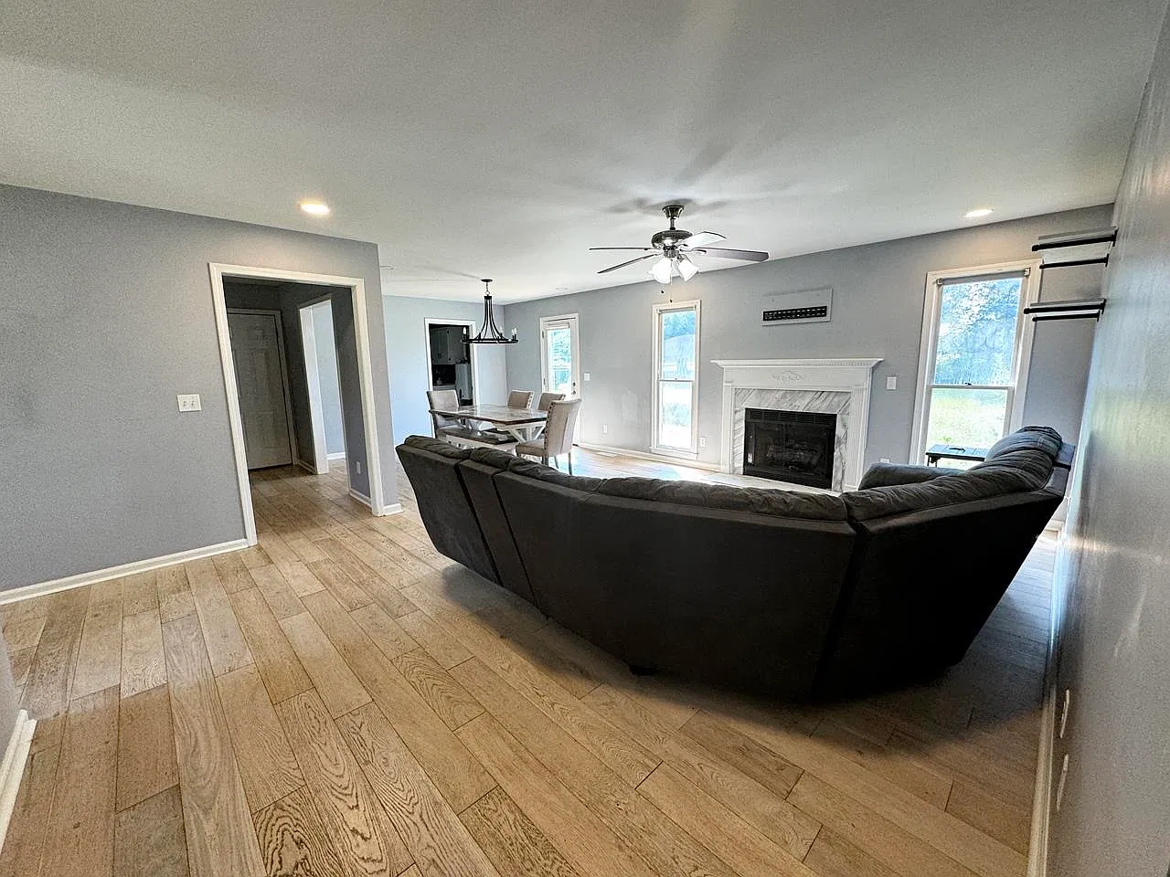 3 bed, 1447 sqft, $1,750 — Photo 3